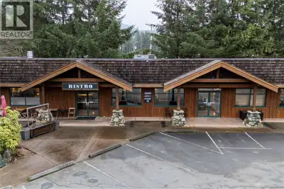 Business opportunity in Gold River. 1850 sq ft of ready-to-go lease space for a restaurant with the...
