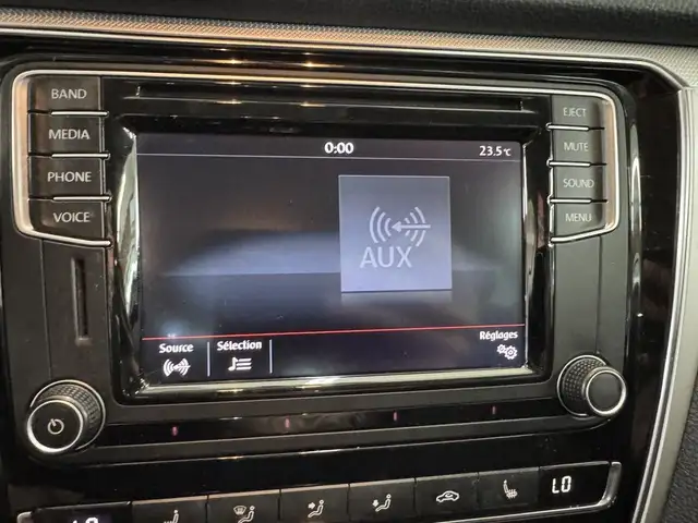 2016 Volkswagen Passat 4dr Sdn 1.8 TSI Auto Trendline+ in Cars & Trucks in Longueuil / South Shore - Image 25