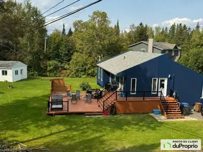 Bienvenue dans ce charmant quartier familial, idéalement situé à proximité des écoles, parfait pour...