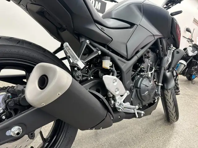 2025 Yamaha MT03ASB Hyper Naked - V6622NP - -Financing Available in Sport Bikes in Markham / York Region - Image 12