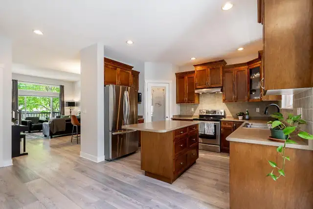 6125 150A STREET Surrey, British Columbia in Houses for Sale in Delta/Surrey/Langley - Image 16