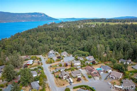 4616 Casa Linda Pl in Houses for Sale in Cowichan Valley / Duncan - Image 4
