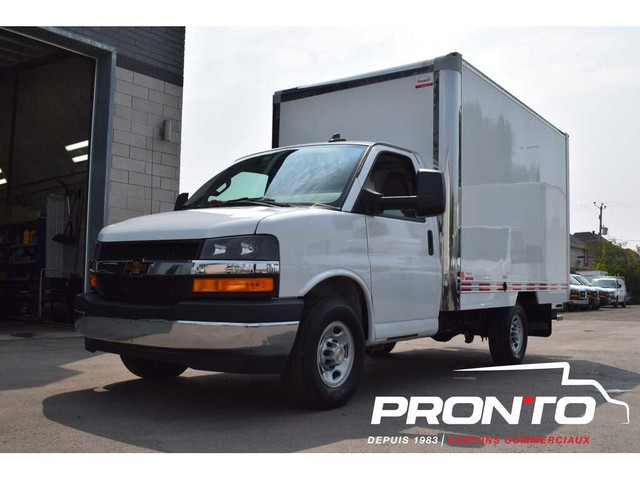 2024 Chevrolet Express Commercial Cutaway 3500 ** Cube 12 pieds  dans Autos et camions  à Laval/Rive Nord - Image 2