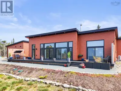 A Scandinavian inspired retreat by the sea Set within the gated coastal enclave of Abbecombec, this...
