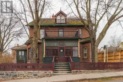 Historic Kendall House 4 Bedroom, 5 Bathroom Heritage Gem in Kenora! Step into Kenora’s past with th...