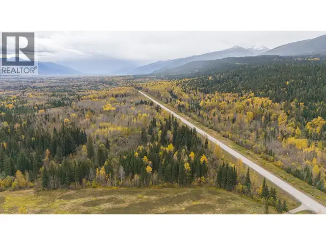 DL 7054 W 16 HIGHWAY McBride, British Columbia in Land for Sale in Quesnel - Image 3