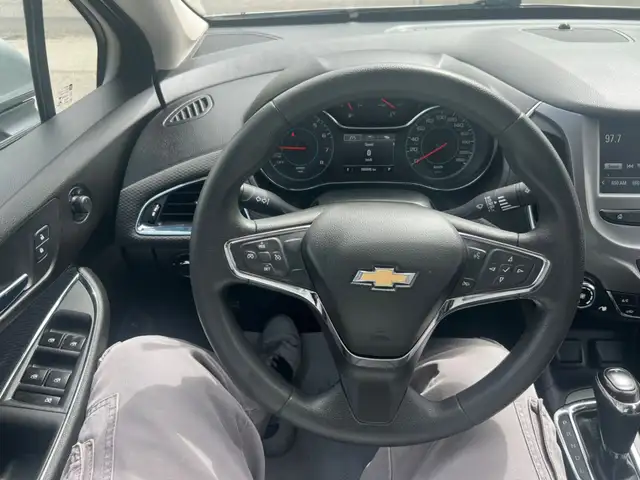 2017 Chevrolet Cruze LT6036738417164492812