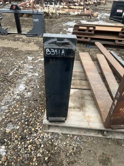 43" fork, 21 ½" high, 5 ½" wide, 2" thick tine SINGLE FORKLIFT TINE - Stock #B391A $125 .