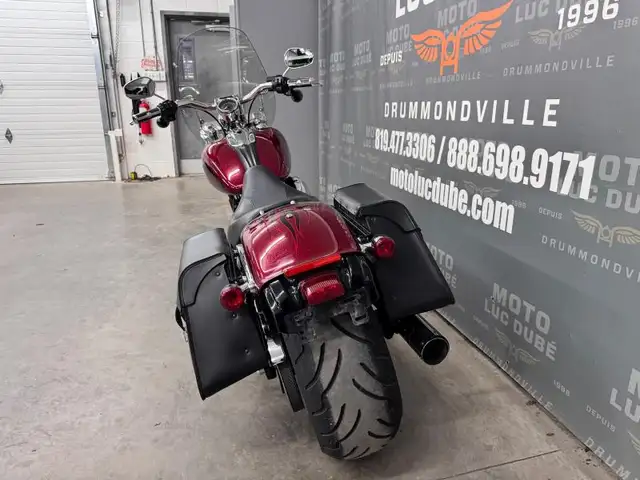 2017 Harley-Davidson FXSB Breakout in Street, Cruisers & Choppers in Drummondville - Image 11