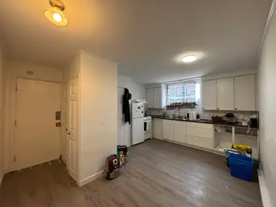 Apartment for Rent Available and located on Sunset Drive. This unit offers a comfortable layout with...