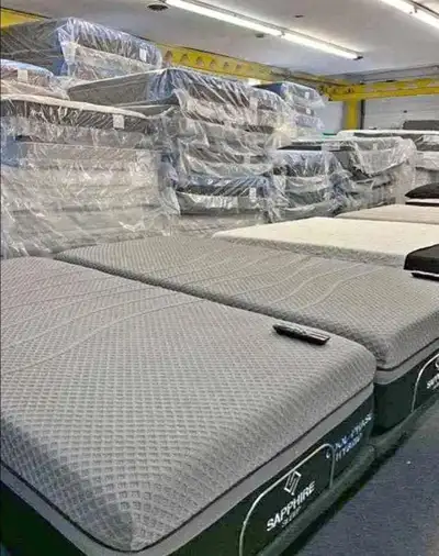 Mattress : Mattress / Twin Mattress (Queen Mattress), View more