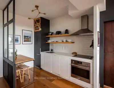 Welcome to this bright, fully renovated 2-bedroom, 2-bathroom modern unit located in the heart of th...