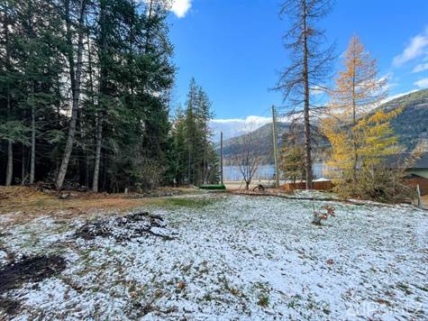 Homes for Sale in Moyie, British Columbia $289,900 in Houses for Sale in Cranbrook - Image 3
