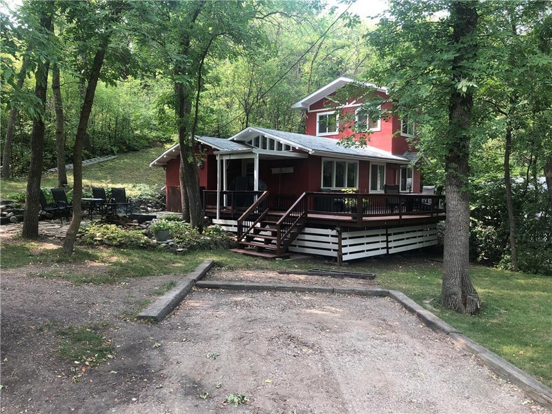 110 Lillian Avenue Pelican Lake, Manitoba Houses for Sale Brandon