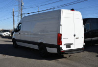 Engine: 2L TURBO 4cyl. L/100Km City: 0.0 L/100Km Hwy: 0.0 Safety Equipment Système antipatinage à to... (image 3)