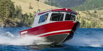 Engine Horsepower: 200 bhp; 149.2 kW Length Overall: 291 in. (7400 mm) Beam: 96 in. (2.4 m) Dry Weig...