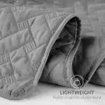 NEW 3 PIECE QUILT SET MICROFIBER BASKETWEAVE PATTERN BED SPREAD in Beds & Mattresses in Brandon - Image 3