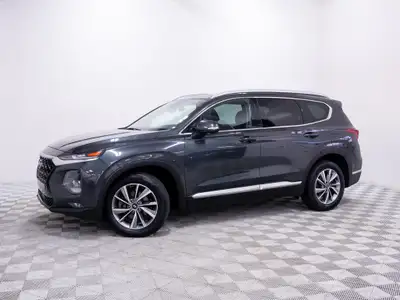 Le Hyundai Santa Fe 2020 est un VUS familial qui allie élégance, confort et performances pour répond...