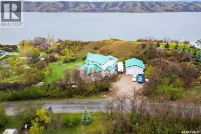 This home is built like a fortress with an ICF block foundation and 2x8 construction!!! Welcome to y...