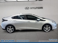 Mirroirs électriques, Servo-direction, Vitres électriques, Démarreur à distance, Volant ajustable, R... (image 1)