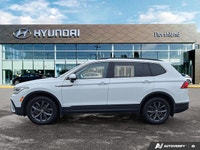 Experience effortless driving with this 2022 Volkswagen Tiguan Comfortline, boasting a powerful Turb... (image 1)