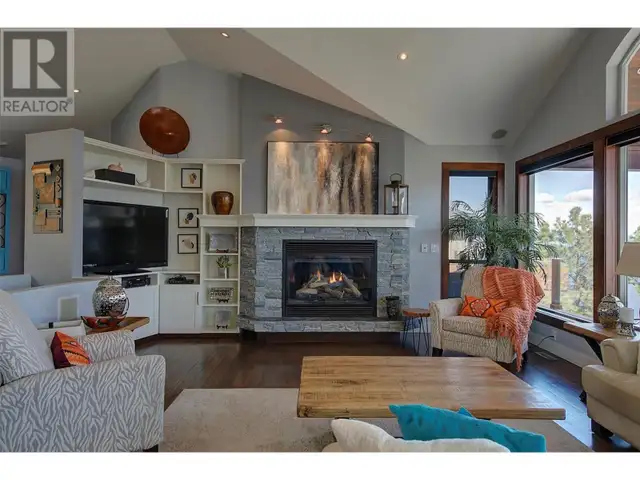 5824 Columbia Avenue Peachland, British Columbia in Houses for Sale in Penticton - Image 29