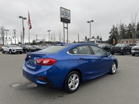 Only 51,912 KM. This 2017 Chevrolet Cruze is the kind of find smart Island commuters wait for. Compa... (image 3)