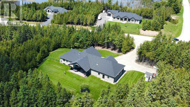 185 LOUISE CREEK CRESCENT West Grey, Ontario in Houses for Sale in Stratford - Image 3