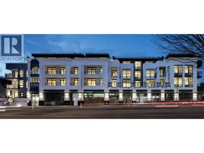 Well-proportioned 1,024 SF strata unit in a high-profile West Point Grey development. Functional lay...