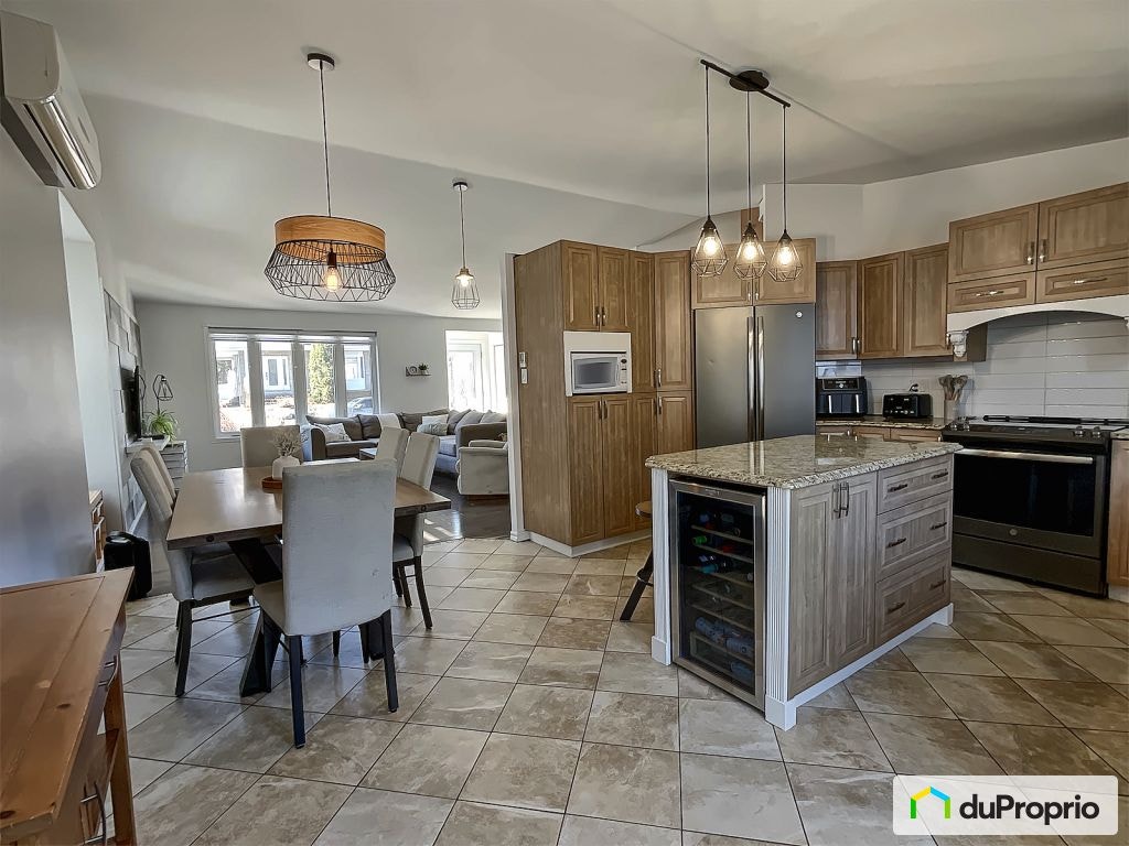 $440,000 - Bungalow for sale in Alma — photo 3