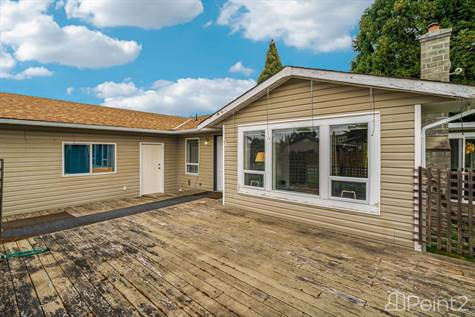 Homes for Sale in Parksville, British Columbia $728,000 in Houses for Sale in Parksville / Qualicum Beach - Image 3