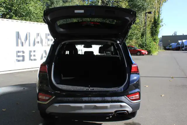 2019 Hyundai Santa Fe 2.0T Preferred AWD w/Dark Chrome Accent fo in Cars & Trucks in Comox / Courtenay / Cumberland - Image 28