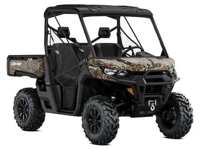 2025 Can-Am DEFENDER XT HD10 (8CSB) in ATVs in Muskoka - Image 2