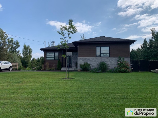 $739,000 - Bungalow for sale in Riviere-Beaudette — photo 2