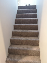 Stair carpet, plank installation