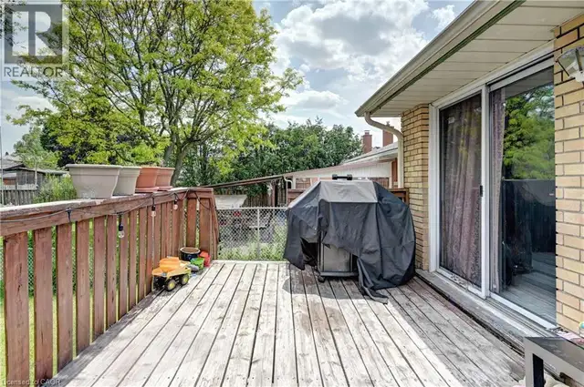 245 EIGHTH Avenue Kitchener, Ontario in Houses for Sale in Kitchener / Waterloo - Image 25