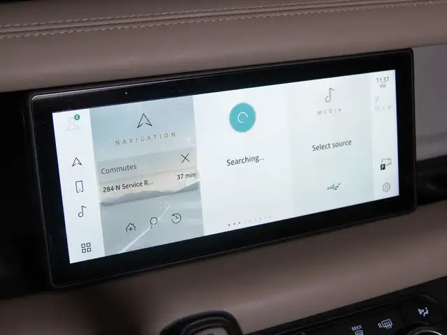 2020 Land Rover Defender P400 | HSE | 110 | MERIDIAN | 20\" WHEE in Cars & Trucks in Mississauga / Peel Region - Image 29