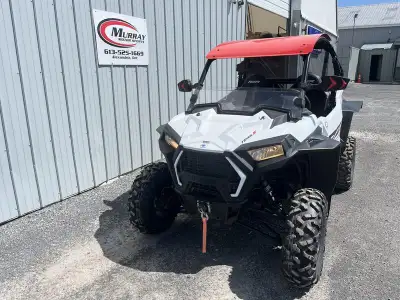 2021 Polaris® RZR Trail S 900 Sport verry clean unit - roof - 1/2 windshield - rear mesh netting - w...