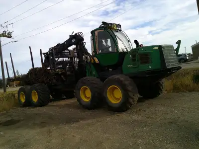JD POWER TECH PLUS 6090. ENGINE 9.0L 250 HP. Automated frame Oscillation. FRT and REAR DIFF LOCKS. C...