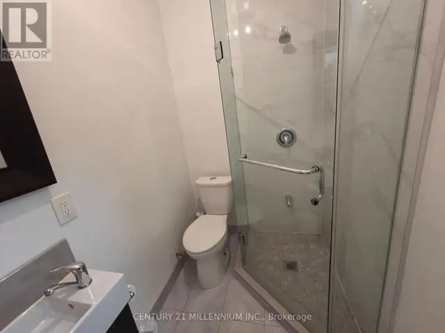 B - 2479 LAKE SHORE BOULEVARD W Toronto (Mimico), Ontario in Commercial & Office Space for Rent in Mississauga / Peel Region - Image 13