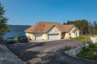 New Listing!! WATERFRONT!! Taylor Estates Corner Brook Newfoundland Prévisualiser