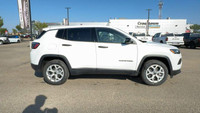 This 2025 JEEP COMPASS SPORT 4X4 has the following options Cloth Low-Back Bucket Seats, Heated Front... (image 9)