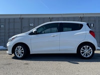 Aluminum Wheels, Cruise Control, Apple CarPlay, Android Auto, Remote Keyless Entry! This 2022 Chevro... (image 2)