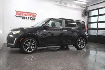 GARANTIE KIA JUSQU'AU 18 JANVIER 2028 OU 100 000KM // 52 593 KM // TOIT OUVRANT // 2.0L // 147 HP //...