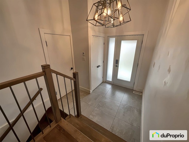 $824,900 - Bungalow for sale in Repentigny (Repentigny) — photo 3