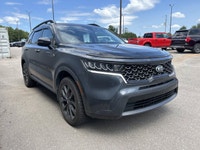 // ACCIDENT FREE!! // // SINGLE OWNER! // This 2021 Kia Sorento X-Line AWD is a well-kept SUV with o... (image 3)