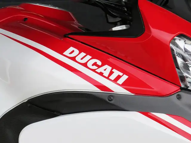 2014 Ducati Multistrada 1200 S Pikes Peak in Sport Touring in Cambridge - Image 15