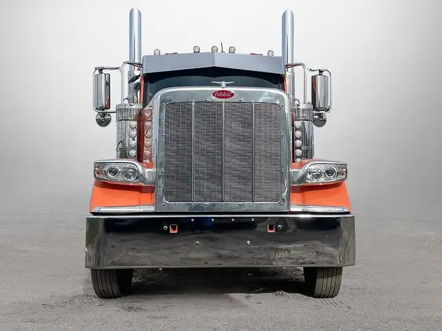 2025 PETERBILT 589 in Heavy Trucks in Saskatoon - Image 3