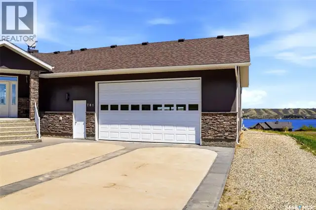 701 Saskatoon DRIVE Katepwa Beach, Saskatchewan in Houses for Sale in Regina - Image 8