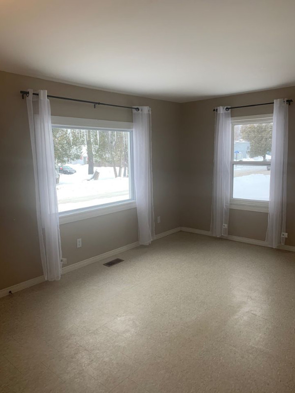 3 Bedroom Apartment for Rent in Gravenhurst, ON Long Term Rentals Muskoka Kijiji